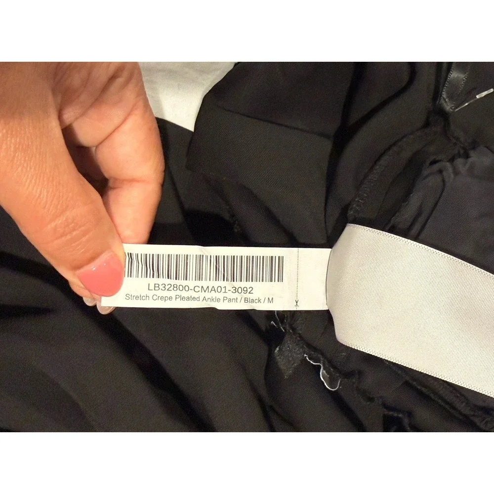 Quince Stretch Crepe Pleated Ankle Pants‎ black Women's Size Medium NWOT
